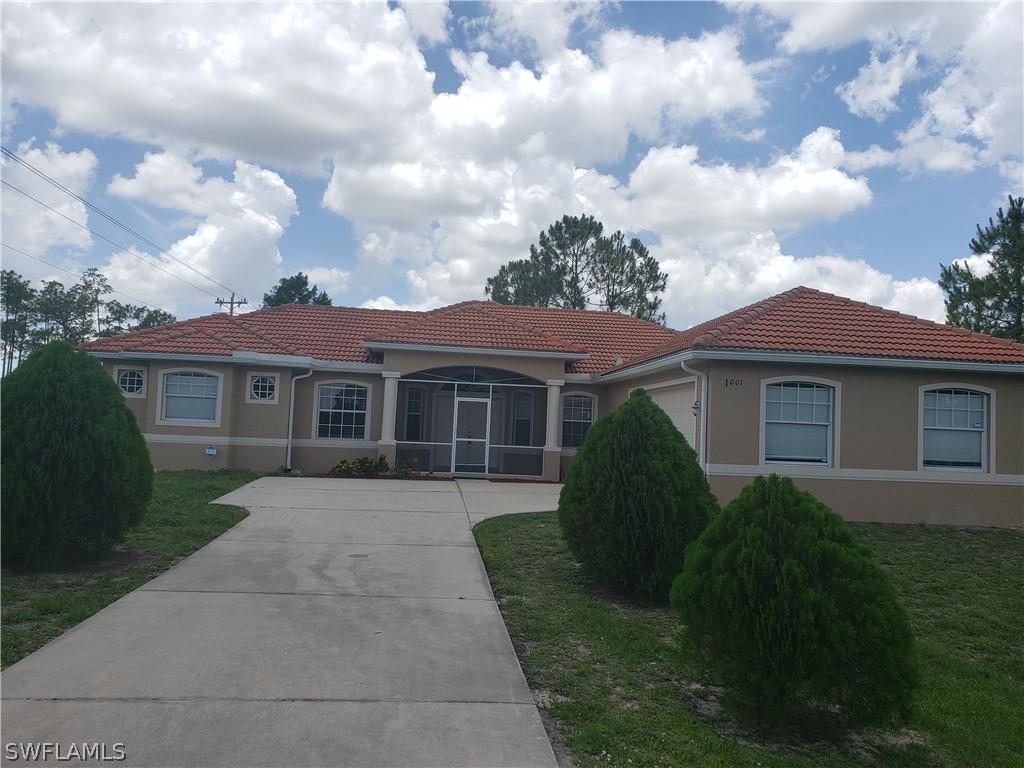 1001 Clayton Ave., Lehigh Acres, FL 33972