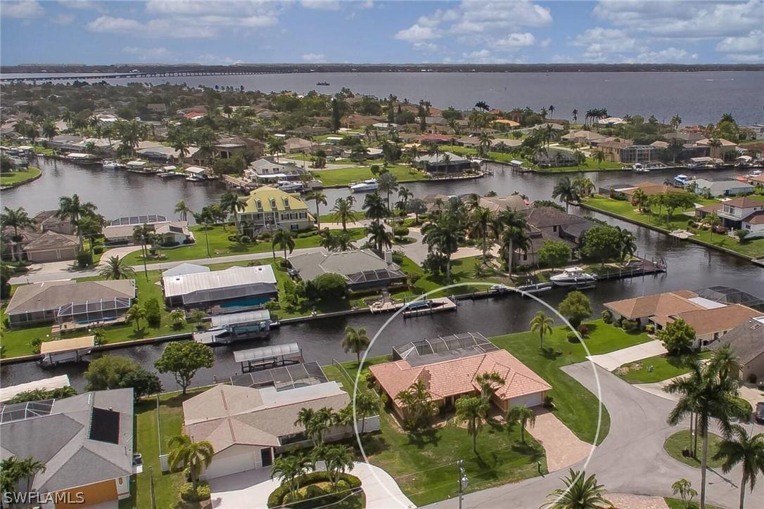 2609 SE 21st Ave., Cape Coral, FL 33904