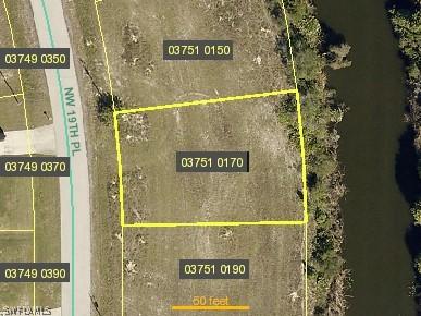 427 NW 19th Pl., Cape Coral, FL 33993