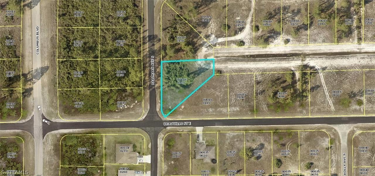 1123 Hallmark Ave., Lehigh Acres, FL 33974