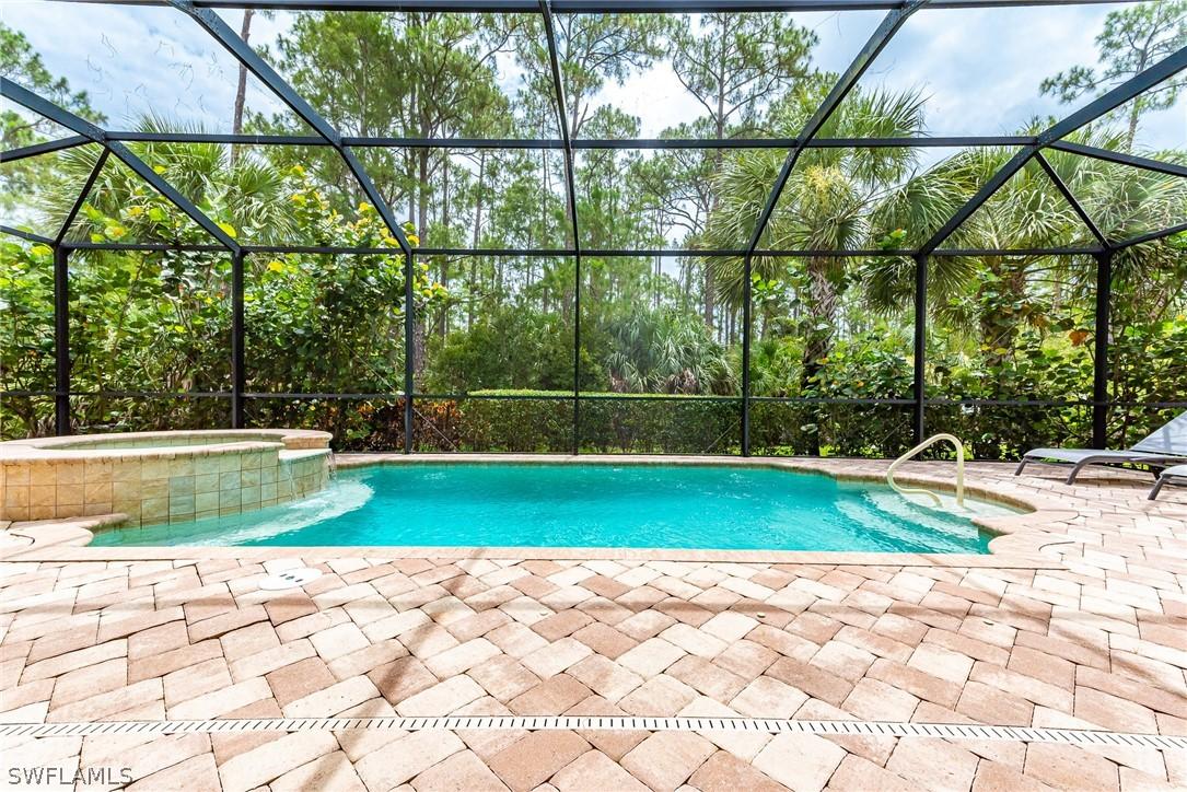 4436 Tamarind Way, Naples, FL 34119