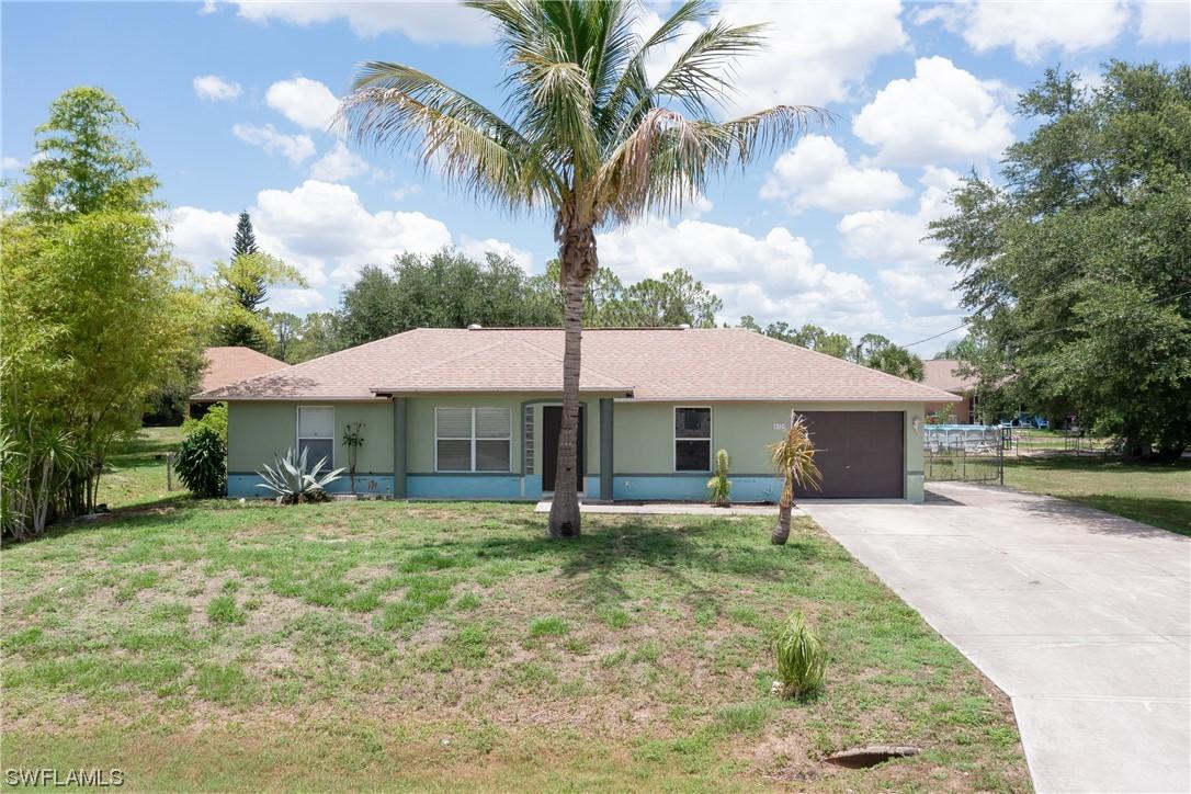 4324 13th St., Lehigh Acres, FL 33971