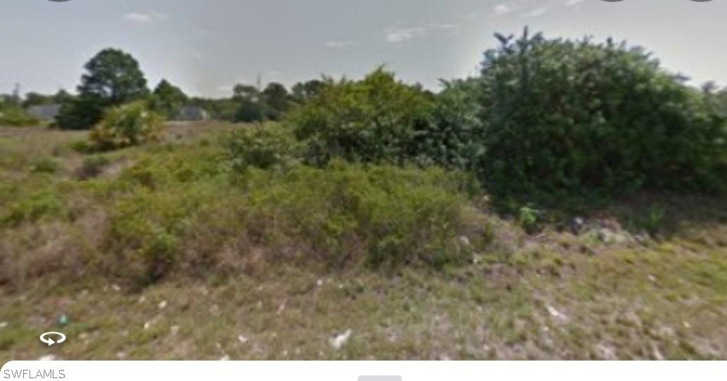 121/123 Gilbert Ave., Lehigh Acres, FL 33973