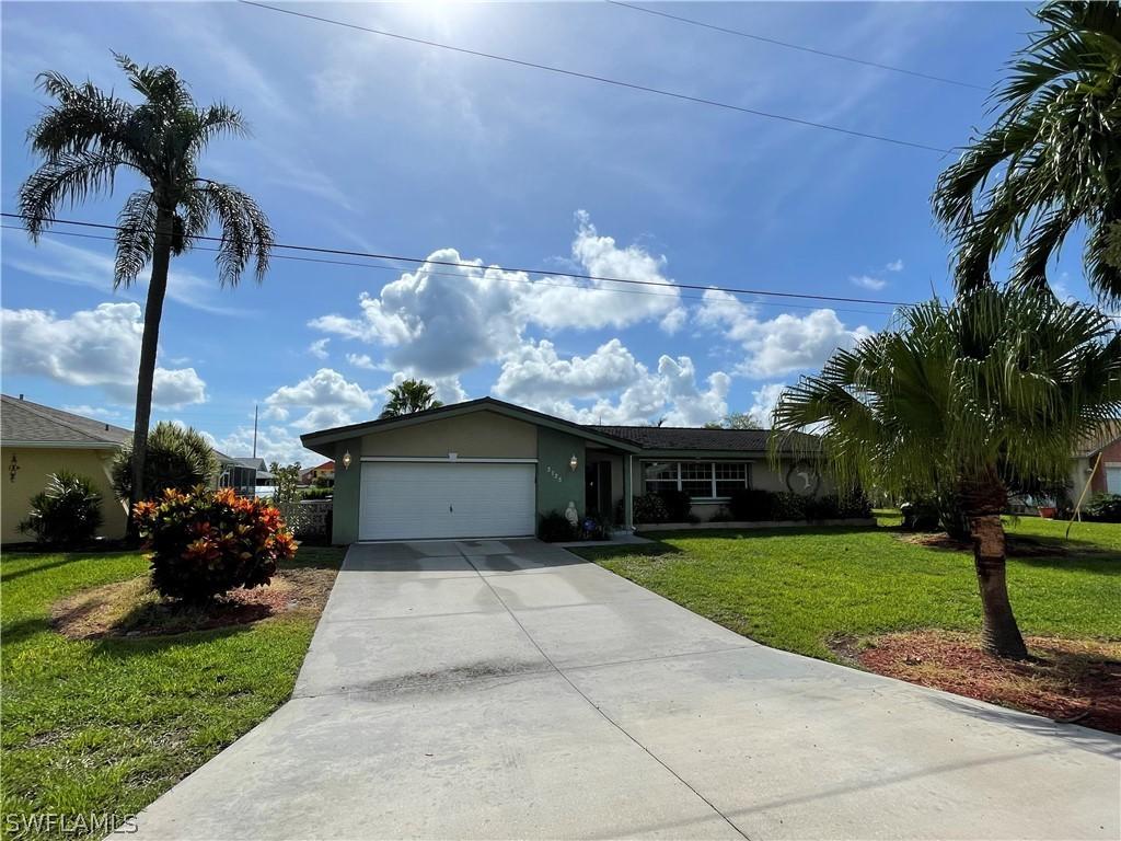 3725 SE 15th Ave., Cape Coral, FL 33904