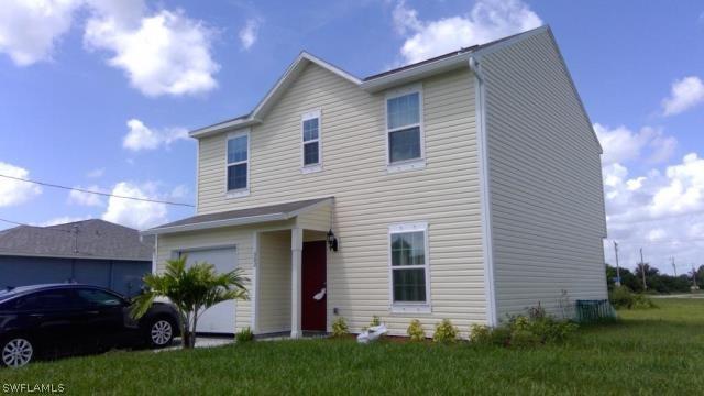 502 Pennfield Ave., Lehigh Acres, FL 33976