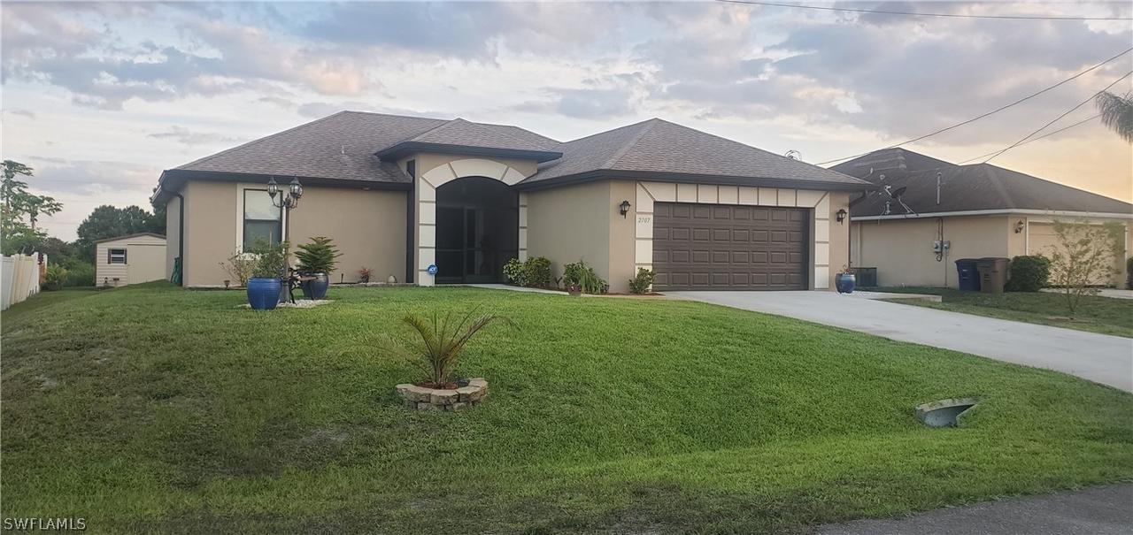 2707 18th St., Lehigh Acres, FL 33976
