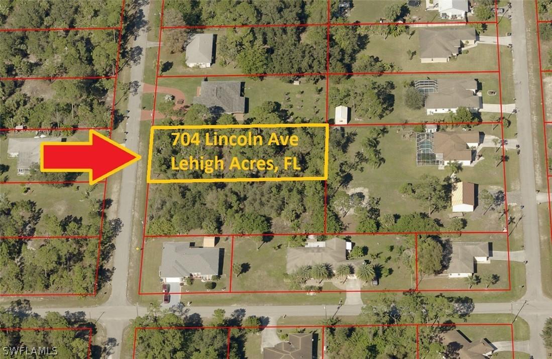 704 Lincoln Ave., Lehigh Acres, FL 33972
