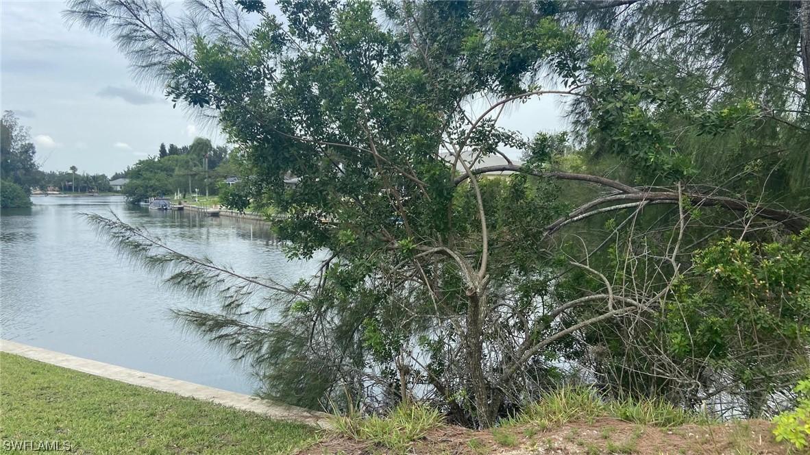 2222 SW 1st Ter., Cape Coral, FL 33991