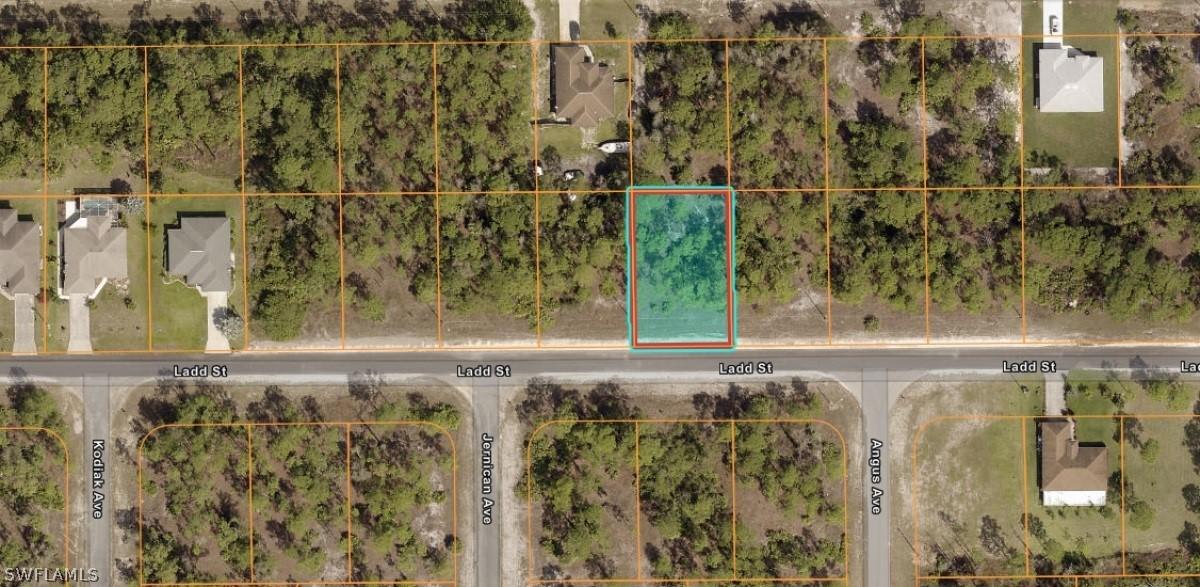 663 Ladd St., Lehigh Acres, FL 33974