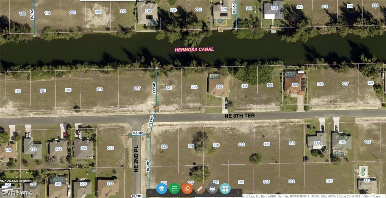 225 NE 8th Ter., Cape Coral, FL 33909