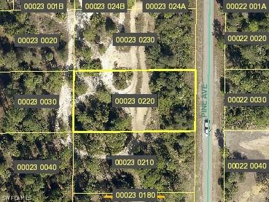 1319 Pine Ave., Lehigh Acres, FL 33972