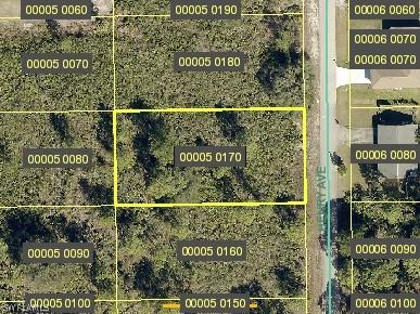 1609 Henry Ave., Lehigh Acres, FL 33972