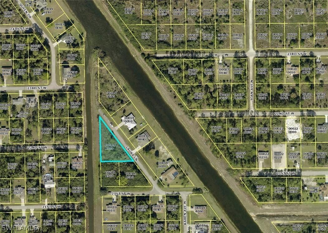 2109 Laura Ln., Lehigh Acres, FL 33971