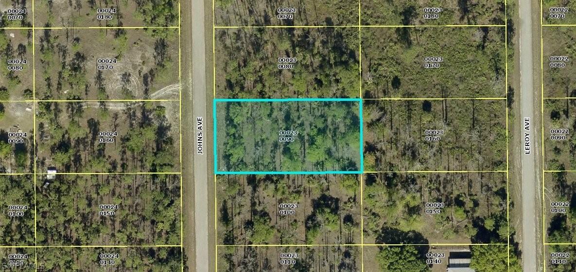 906 Johns Ave., Lehigh Acres, FL 33972