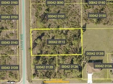 302 Louis Ave., Lehigh Acres, FL 33936