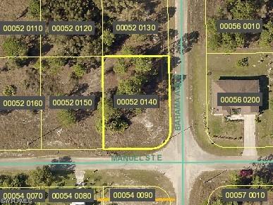 731 Manuel St., Lehigh Acres, FL 33974