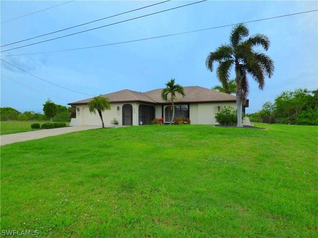 1418 NE 1st Pl., Cape Coral, FL 33909