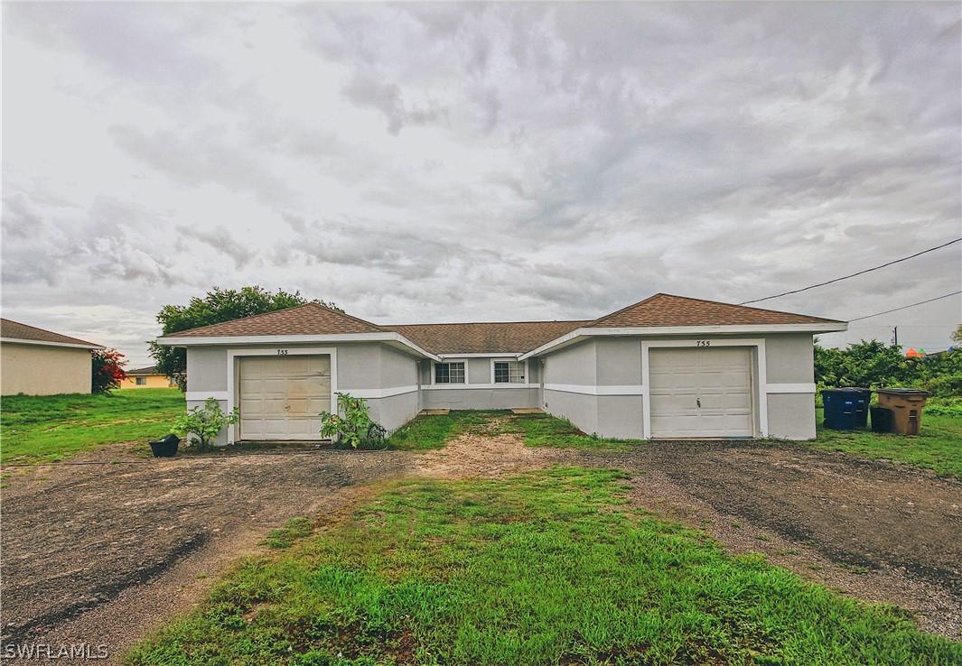 733/735 Ichabod Ave., Lehigh Acres, FL 33973