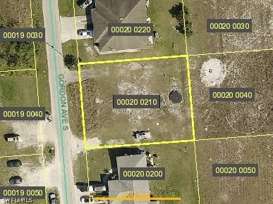 1113 Gordon Ave., Lehigh Acres, FL 33973