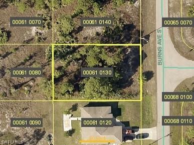 816 Burns Ave., Lehigh Acres, FL 33974