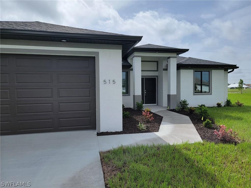 515 NE 7th Pl., Cape Coral, FL 33909