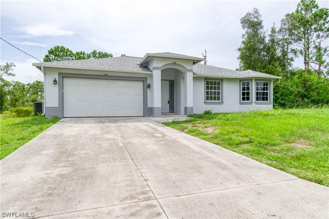1138 Harris Ave., Lehigh Acres, FL 33974
