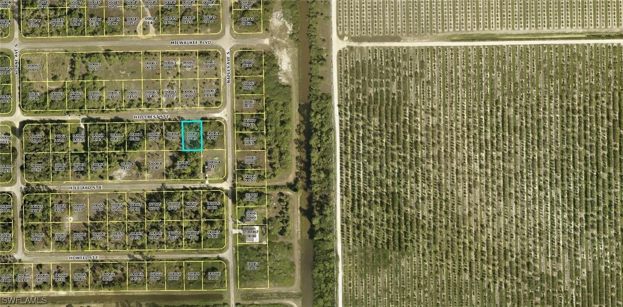 1264 Hillcrest St., Lehigh Acres, FL 33974