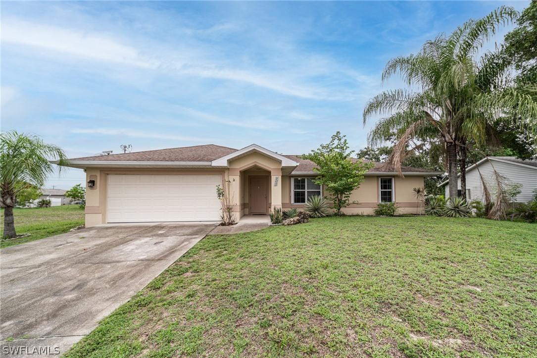 225 NE 9th Pl., Cape Coral, FL 33909