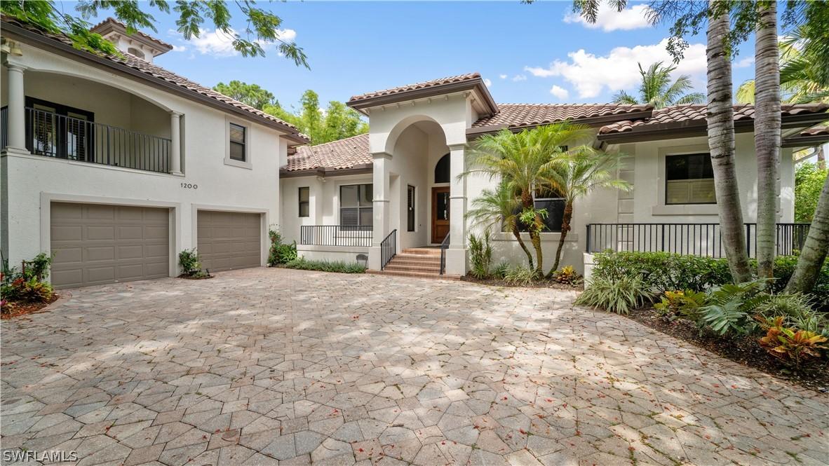 1200 Kasamada Dr., Fort Myers, FL 33919