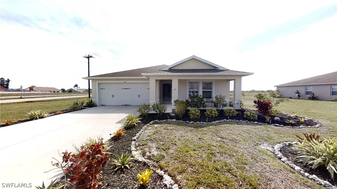 261 Richmond Ave., Lehigh Acres, FL 33936