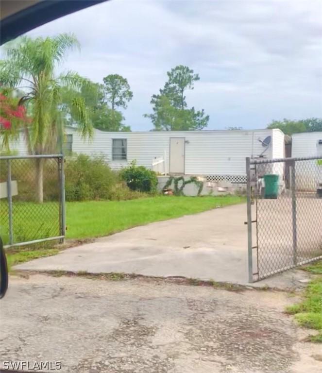 1650 56th Ave., Naples, FL 34117