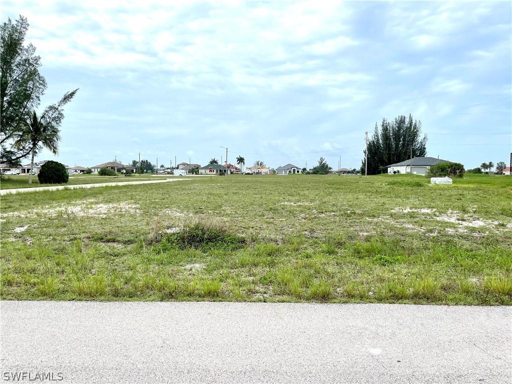 4618 NW 34th Ter., Cape Coral, FL 33993