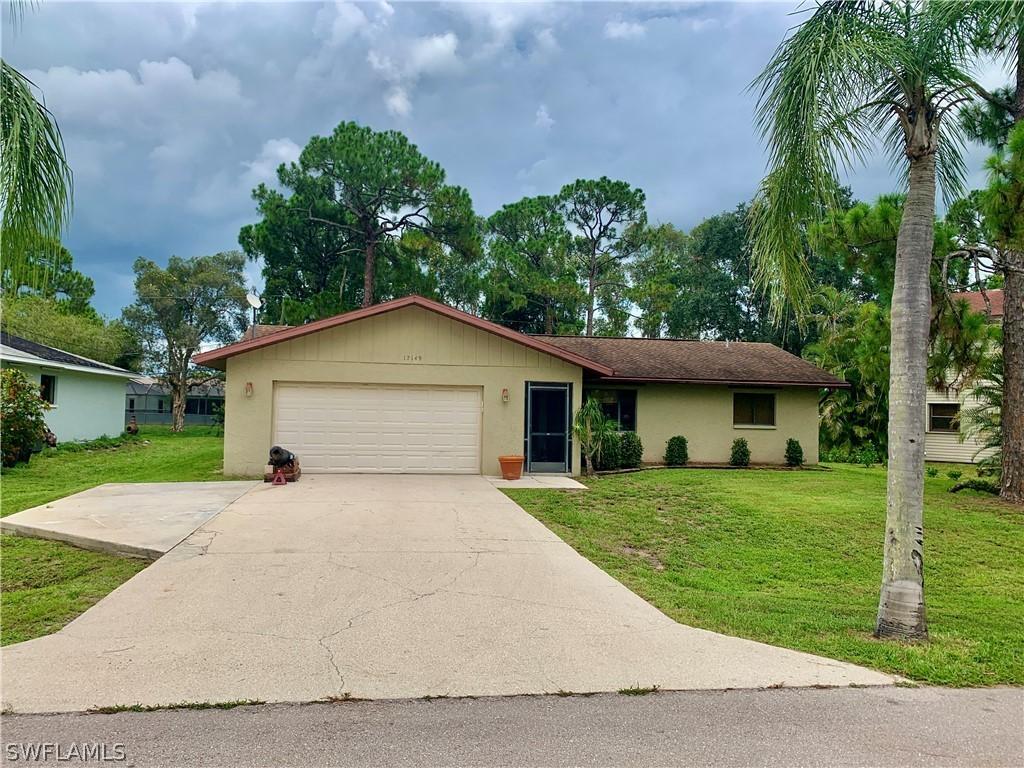 17149 Johnston Dr., Fort Myers, FL 33967
