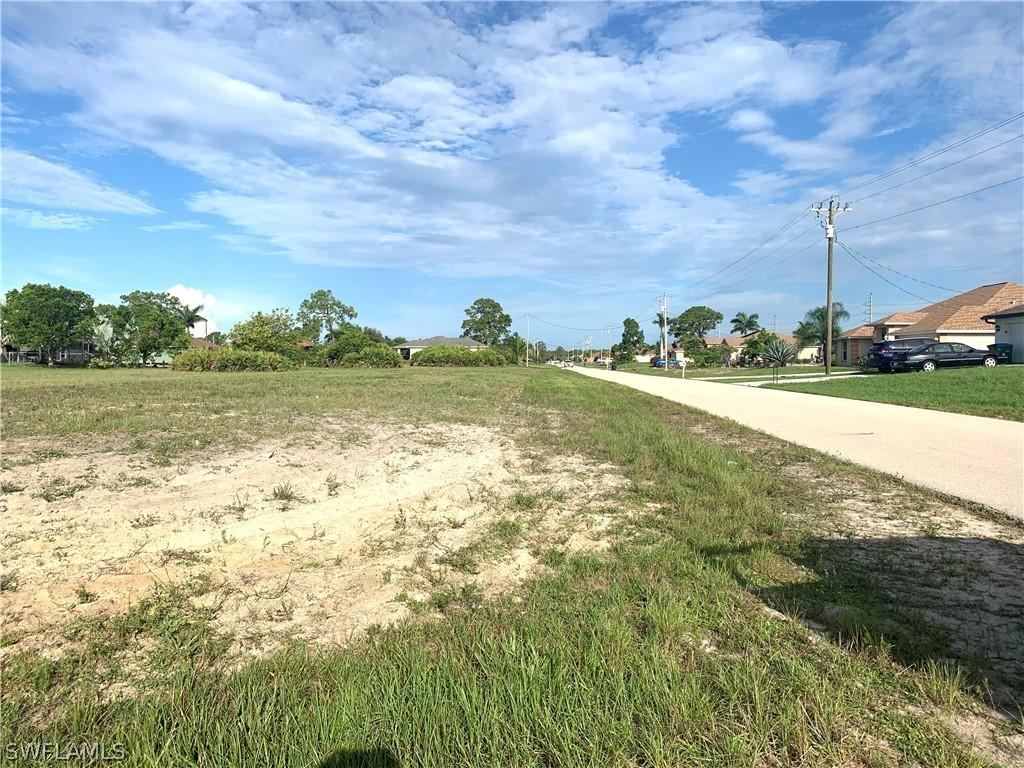 1900 NW 23rd Ter., Cape Coral, FL 33993