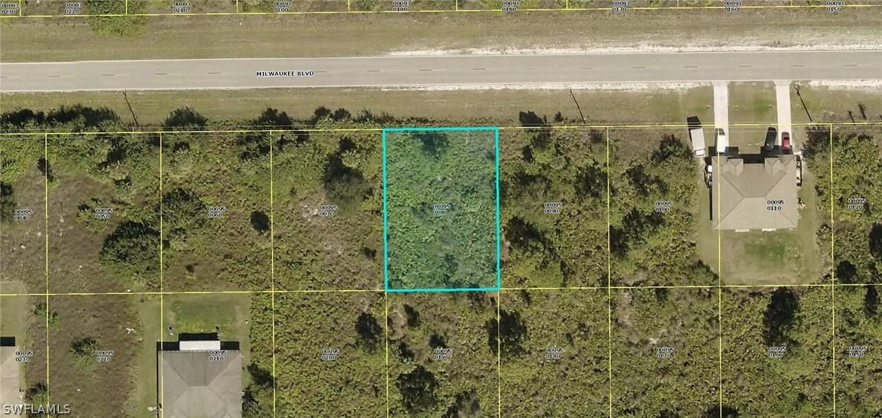 864/866 Milwaukee Blvd., Lehigh Acres, FL 33974
