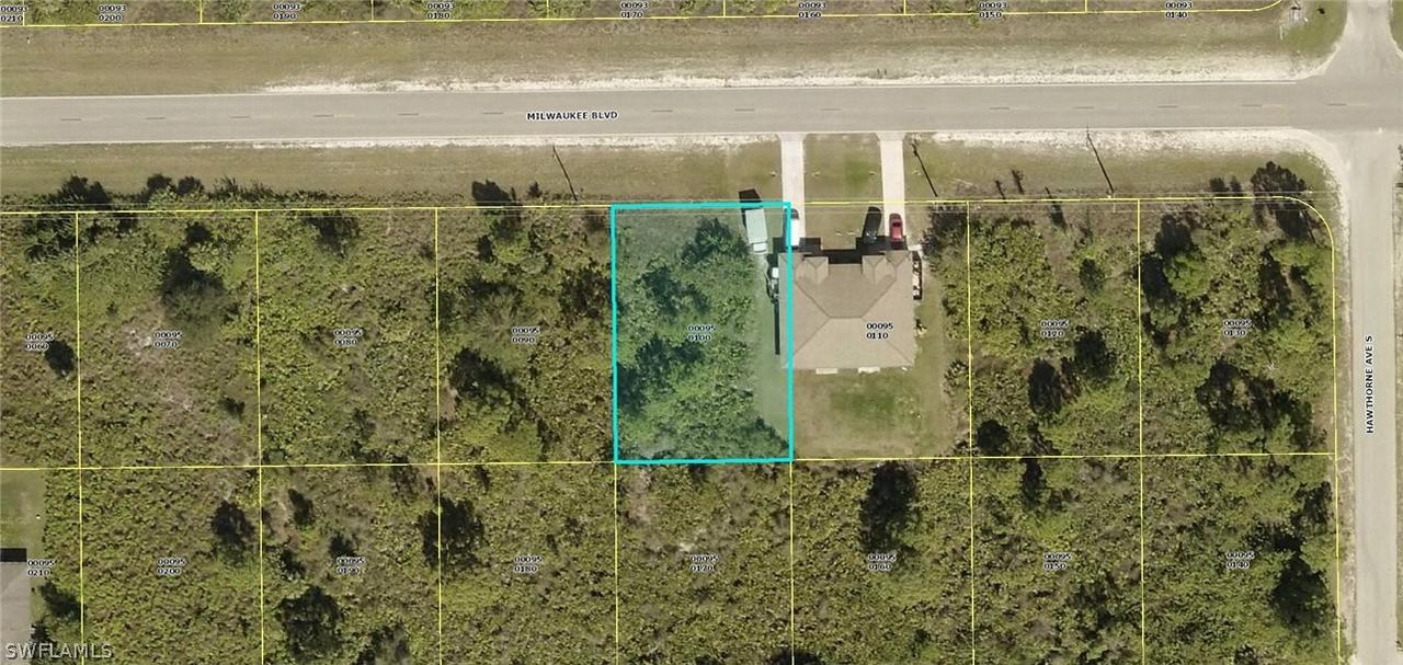 872/874 Milwaukee Blvd., Lehigh Acres, FL 33974