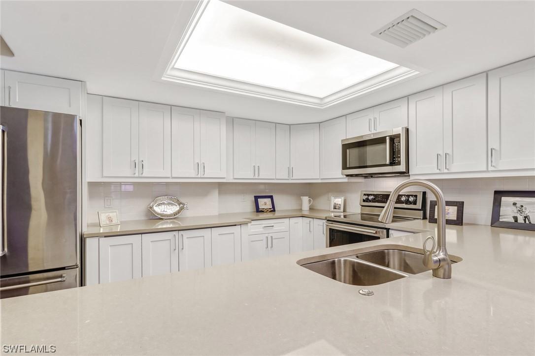 5633 Turtle Bay Dr. #35, Naples, FL 34108