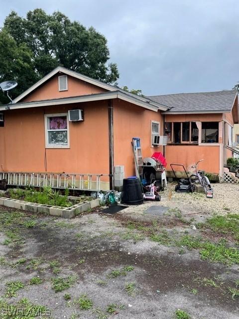 720/722 Veronica S Shoemaker Blvd., Fort Myers, FL 33916