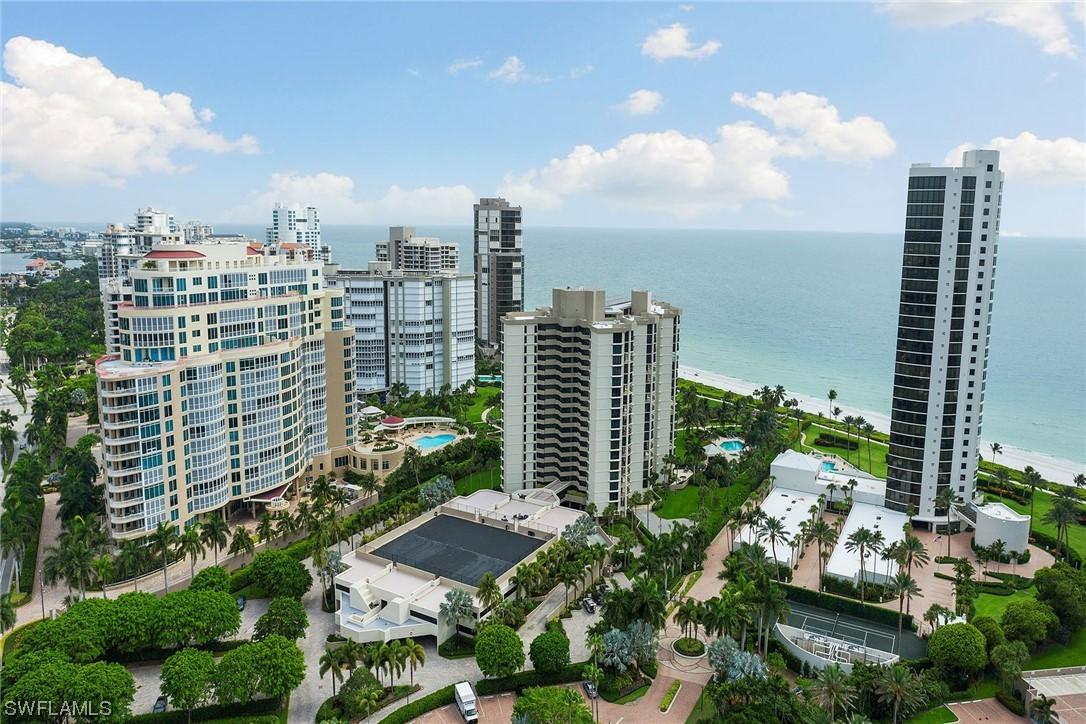 4551 Gulf Shore Blvd. #206, Naples, FL 34103