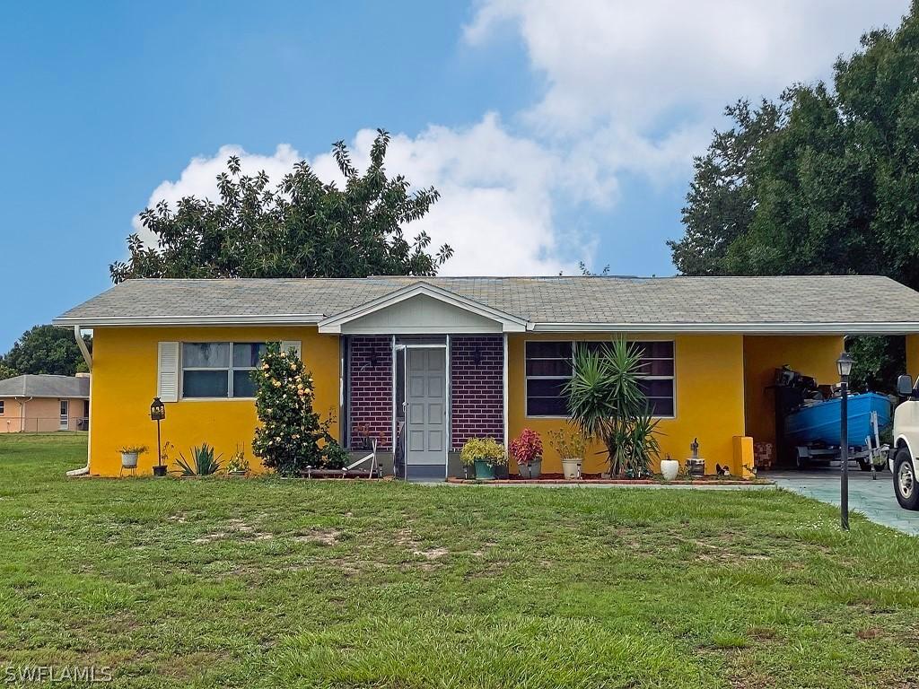 1503 Medford Pl., Lehigh Acres, FL 33936