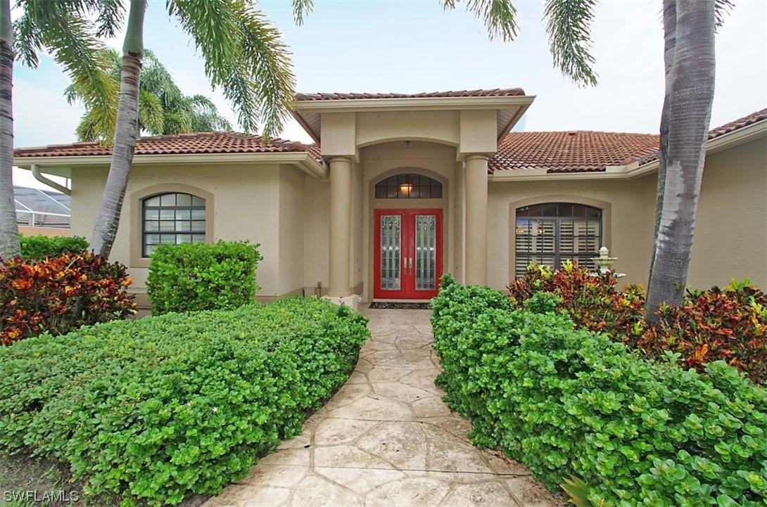 28424 Del Lago Way, Bonita Springs, FL 34135