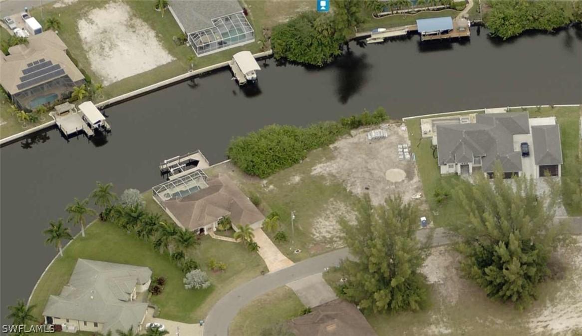 3229 SW 4th Ter., Cape Coral, FL 33991