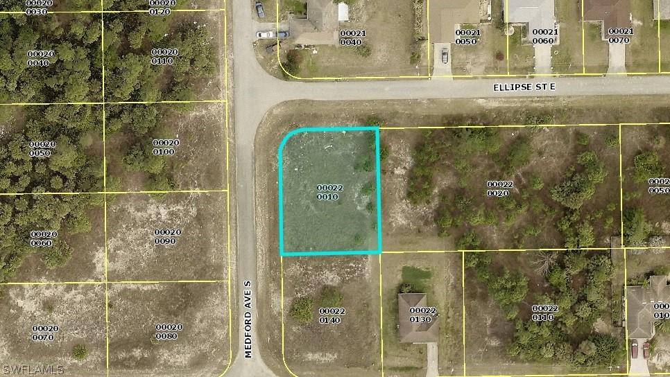 1240 Ellipse St., Lehigh Acres, FL 33974