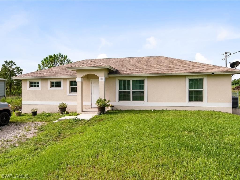 4226 58th Ave., Naples, FL 34120