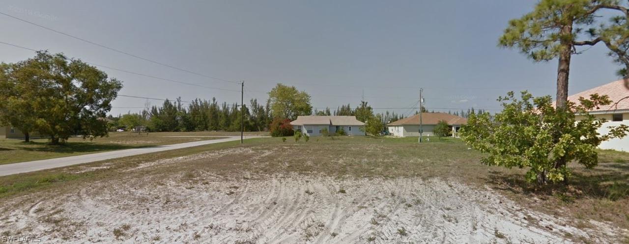 339 SW 24th St., Cape Coral, FL 33991