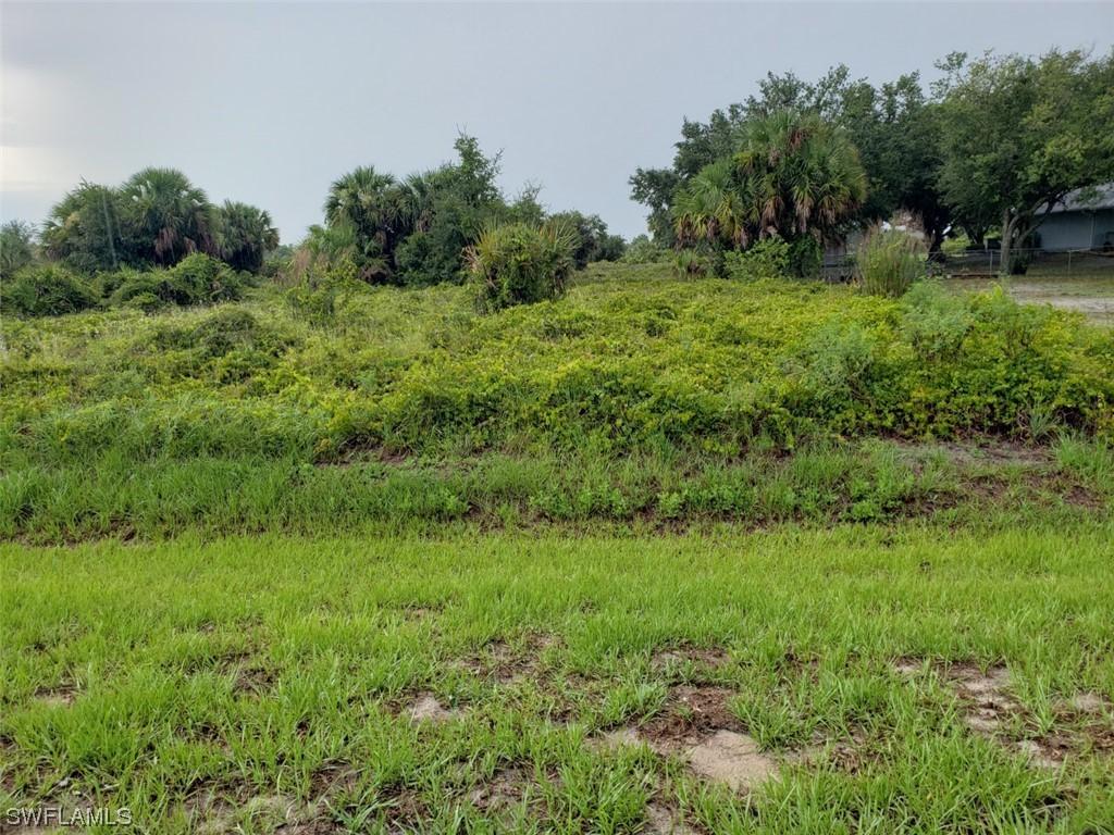 2486 41st Ave., Naples, FL 34120