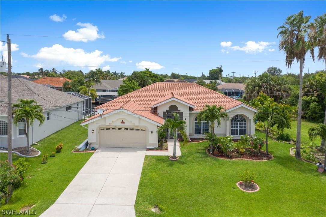 2317 SE 19th Pl., Cape Coral, FL 33990