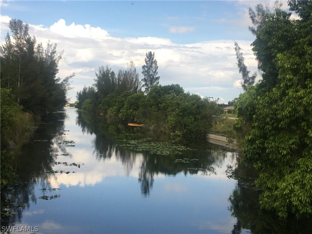 23 NE 8th Ter., Cape Coral, FL 33909