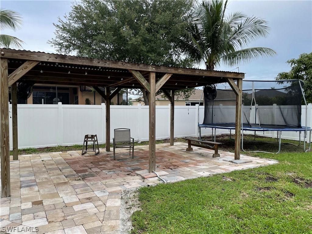 2517 SW 15th Pl., Cape Coral, FL 33914