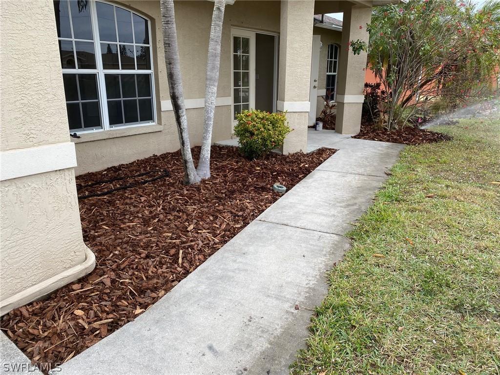 1301 SW 11th St., Cape Coral, FL 33991